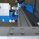 Foto de STMI asiste a la BIEMH con una muestra de sus soluciones para deformaci�n met�lica