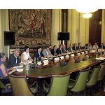 Fotografia de Arias Cañete es reuneix amb INLAC i les associacions de la distribució davant la situació que travessa el sector làctic espanyol