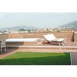 Fotografia de Convertir la terrassa en un oasi de tranquil�litat