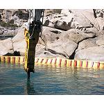 Picture of Hammer HB 4100 of Atlas Copco for works of demolici�n underwater in Italy