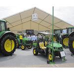 Foto de John Deere triunfa en Expoliva con un elevado n�mero de firmas y gestiones de proyectos de ventas