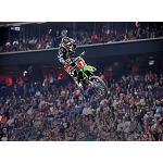 Picture of Ryan Villopoto conquers the title of the world of Master Supercross with tyres Dunlop