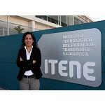 Fotografia de Itene explica els seus avanços en nous materials en l'esdeveniment de referència del MIT