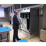 Picture of The classroom Schneider Electric of the CIFP of Santiago receives a day headed to distributors of power in Galicia
