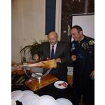 Fotografia de El mestre tallador de la rodanxa de pernil més llarga del món visita Vatel Espanya