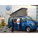 Foto de Volkswagen Vehículos Comerciales entrega un California Beach al piragüista Saúl Craviotto