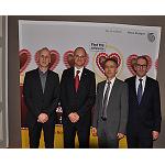 Picture of Statements of different CEO on the world-wide market of processing of images in Europe, EE UU and Asia