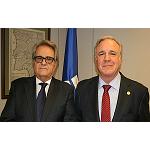 Foto de Miguel Mª Muñoz presenta su renuncia como presidente de la AEC