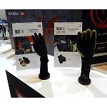 Fotografia de Dos guants per a bombers de Tomás Bodero, seleccionats en la Galeria d'Innovació de Sicur