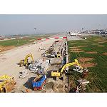Foto de New Holland trabaja a contrarreloj en el aeropuerto de Bérgamo