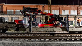 Foto de La grúa sobre orugas Palfinger PCC 71.002 deslumbra en un trabajo ferroviario de Leipzig