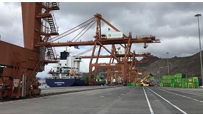 Foto de Refuerzo de la viga flotante de la nueva base de contenedores Super Post Panamax en el puerto de Santa Cruz de Tenerife