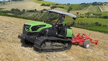 Foto de Deutz-Fahr 5115K: Tractor cadenas para aplicaciones en campo abierto