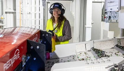 Foto de Redwave celebra la apertura de la planta de reciclado de vidrio ms grande y moderna de Australia