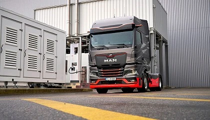 Foto de ABB y MAN Truck presenta su nuevo sistema de carga para vehculos pesados
