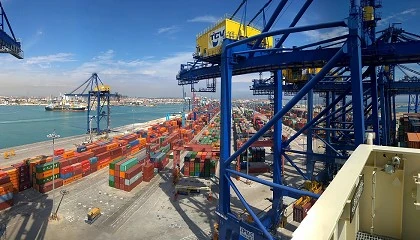 Foto de El trfico de mercancas por los puertos de inters general creci el 1,4% en el primer trimestre de 2024