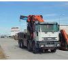 Camion con grua hidraulica Foto