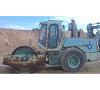 rodillo compactador de tierras Foto