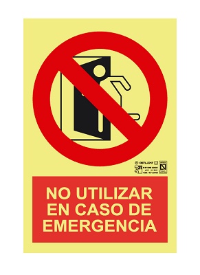 Foto de Señalización ‘Salida no utilizar en caso de emergencia’