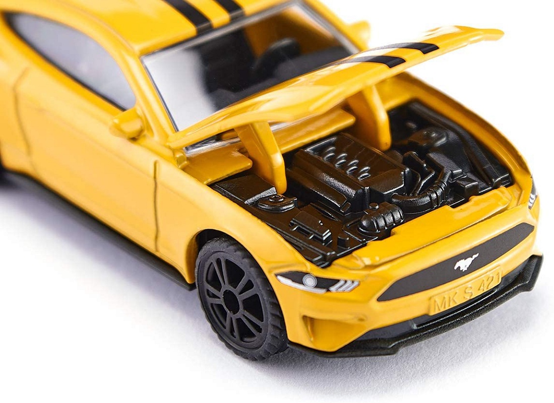 Foto de Coche de juguete Ford Mustang GT a escala
