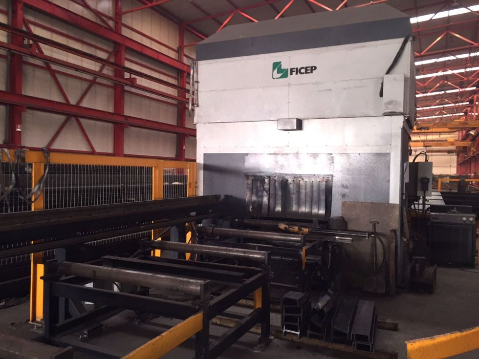 Línea automatica de corte térmico CNC