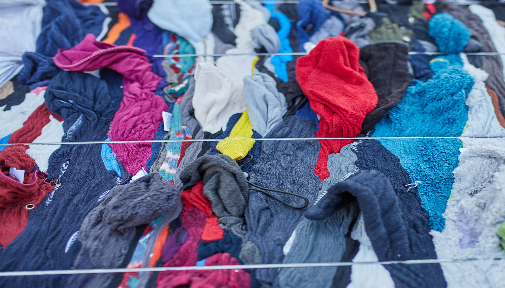 Foto de El nuevo Libro Blanco de Tomra presenta soluciones para la circularidad del sector textil