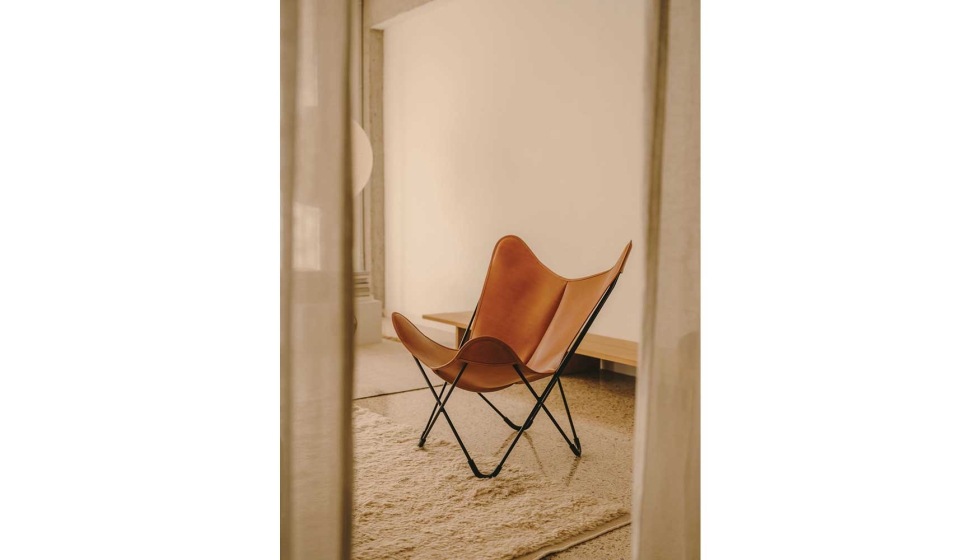 Foto de BKF, la icónica silla de Bonet que se fabrica en un taller de Barcelona