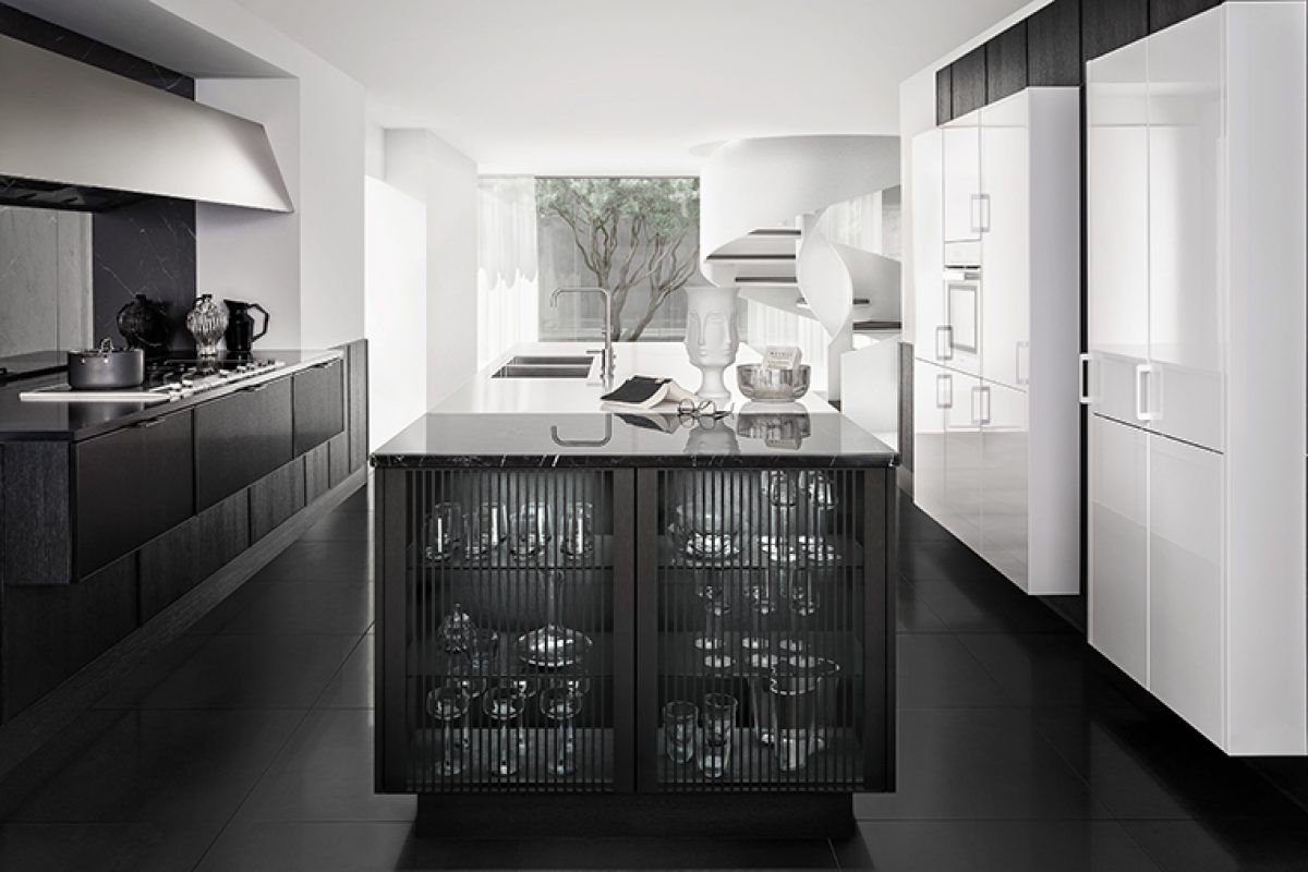 SieMatic Pure, la armona de los contrastes en la cocina. Blanco y negro, mate y brillo, en madera, metal, laca y piedra