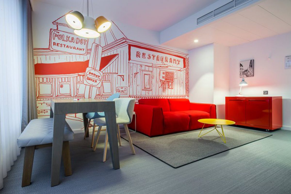 Milano Bedding para la contempornea suite del llamativo hotel Radisson Red en Bruselas