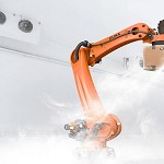 Foto de KR Quantec PA Arctic, el robot de paletizado flexible de Kuka para uso en zonas de refrigeracin a temperaturas extremas de hasta -30 C