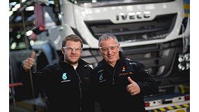 Foto de El piloto espaol Pep Vila visita la planta de Iveco en Madrid antes del inicio del Dakar 2015