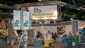Picture of [es] Plasticband se posiciona en Veteco como empresa referente en el sector del embalaje de ventanas y cerramientos