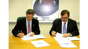 Foto de Schneider Electric firma un acuerdo con la Universidad de Vigo