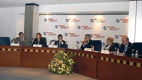 Foto de 21 de noviembre, prxima edicin de los Debates ICIL 2006