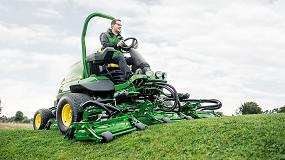 Foto de Un nuevo nivel de rendimiento y productividad con la quntuple para roughs 9009A TerrainCut de John Deere