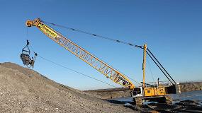 Foto de Cuatro dragalinas sobre orugas Liebherr para la empresa alemana Kiesabbau Wiedemann