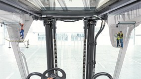 Foto de Linde Material Handling maximiza el campo de visi�n y la seguridad con las carretillas elevadoras Linde E20R-E35R
