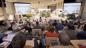 Foto de El personal de repuestos de las concesiones John Deere se pone al da en el curso-expo de proveedores