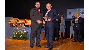 Foto de Fremm entrega a Himoinsa el Premio Metal 2006 en la modalidad de Innovacin Tecnolgica