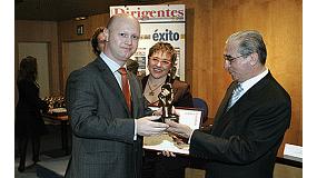 Foto de Oc recibe el premio 'Dirigentes 2007' en la categora de empresas destacadas en I+D