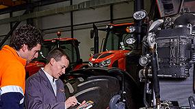 Picture of [es] Kubota enva a Espaa ingenieros de fbrica para inspeccionar tractores y ayudar a los usuarios