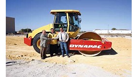 Foto de Dynapac Iberia entrega 16 rodillos de tierra al grupo Snchez Noriega