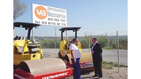 Foto de Dynapac Iberia entrega dos rodillos de tierra CA 134D de 5 toneladas a Vallesana