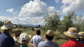 Foto de Agricultores ilerdenses se suben a John Deere de la mano de Vicens Maquinaria Agrcola