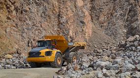 Foto de Ascendum muestra el dmper A60H en la cantera de Garraf