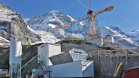 Foto de Una planta de hormign de Liebherr trabaja a 2.340 m de altura en Suiza