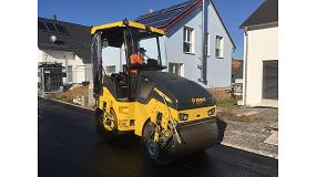 Foto de Bomag lanza una cabina con proteccin contra la intemperie para su rodillo tndem ligero BW 138