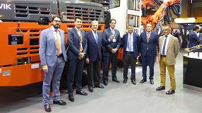 Foto de Sandvik entrega a Insersa la primera unidad de su jumbo electrohidrulico DD422i