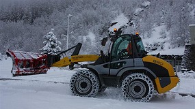 Foto de Una cargadora Kramer colabora en la seguridad del Tnel del Mont Blanc