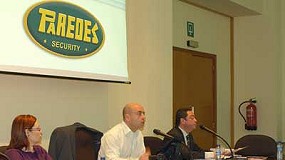 Foto de Calzados Paredes presenta las novedades a su red comercial en una conferencia en Benidorm